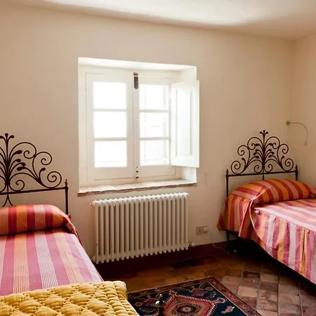 컨트리하우스 Castello Di