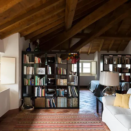 컨트리하우스 Castello Di