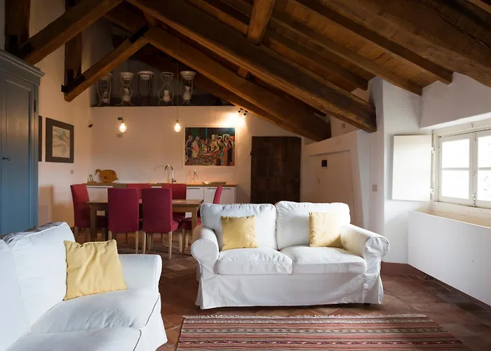 Castello Di カントリーハウス *