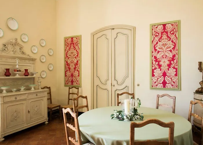 Castello Di カントリーハウス